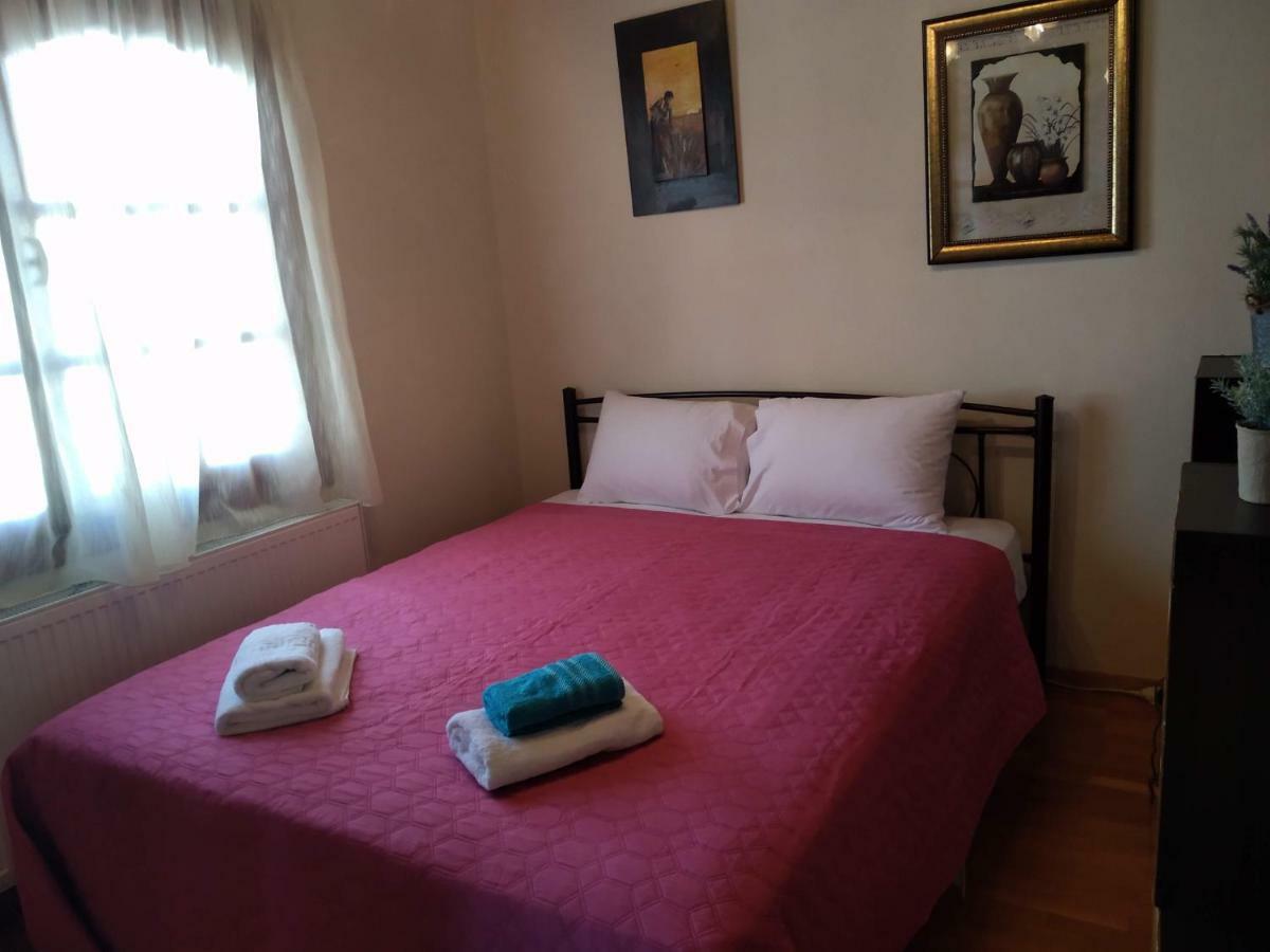 Apartmán Lena'S & Zoe'S Néa Péramos Exteriér fotografie